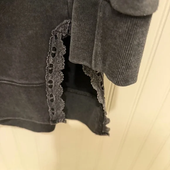 Harley-Davidson Charcoal Winged Hoodie - Picture 4 of 7